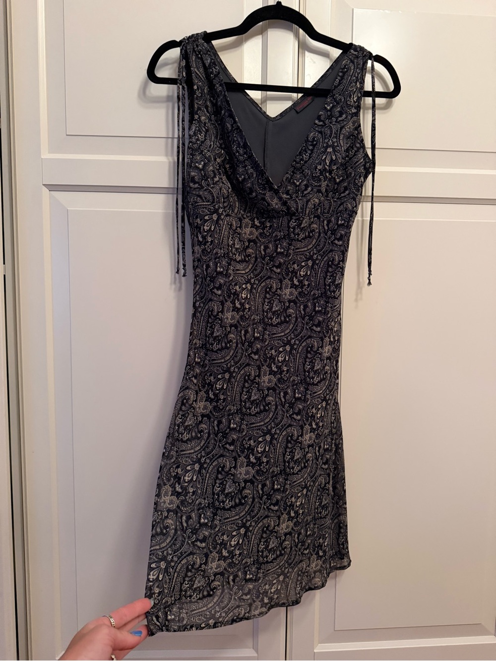 Y2K vintage Black Paisley V-Neck flowy summer Dress - like Small
